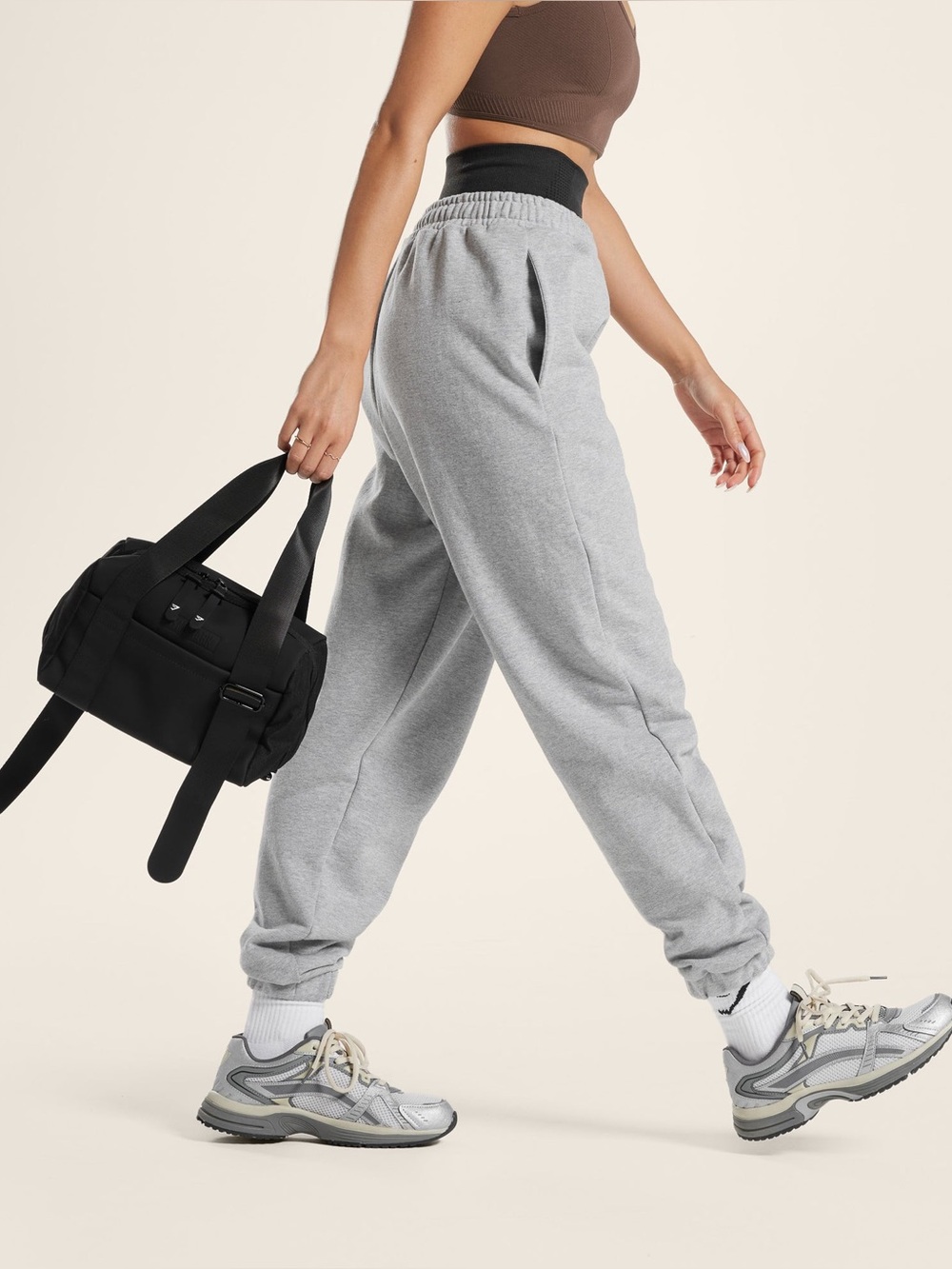 Gymshark Everyday Mini Holdall Duffle Bag - Matte Black